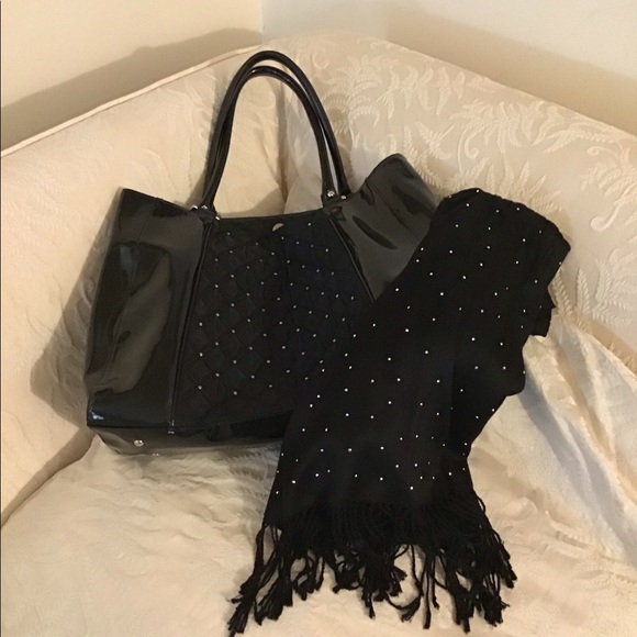 White House Black Market Handbags - WHBM tote bag and scarf